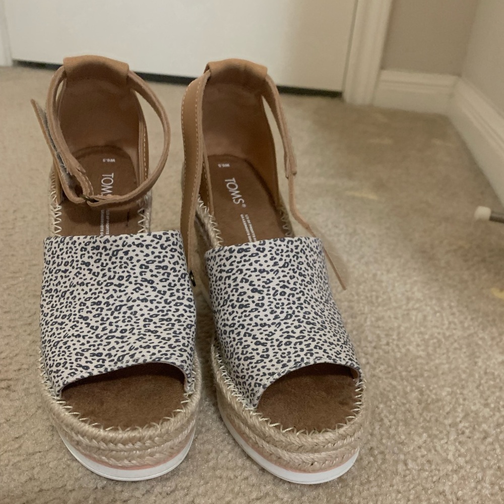 Tom’s - Marisol Wedge Heel - Sz 6.5